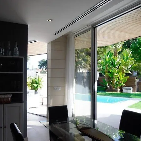 Villa Blue *
